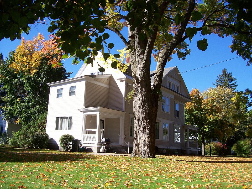 2 Coolidge Ave, Glens Falls, NY 12801 Zillow