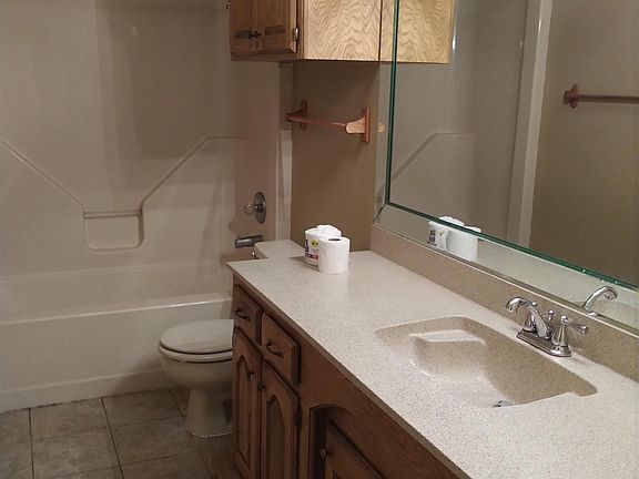 4th image of 5805 Sidney Dr