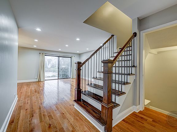 4th image of 1573 Coloma Ct S #1