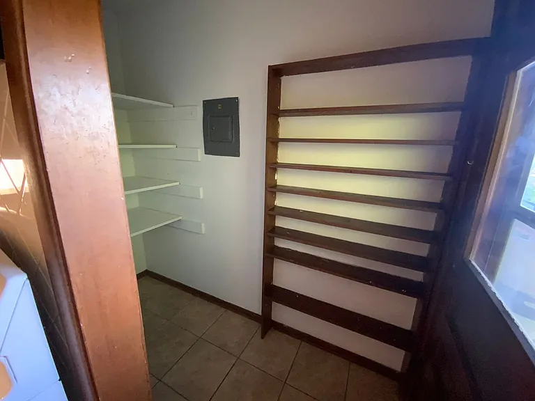 Library Place Apartments — Photo 24