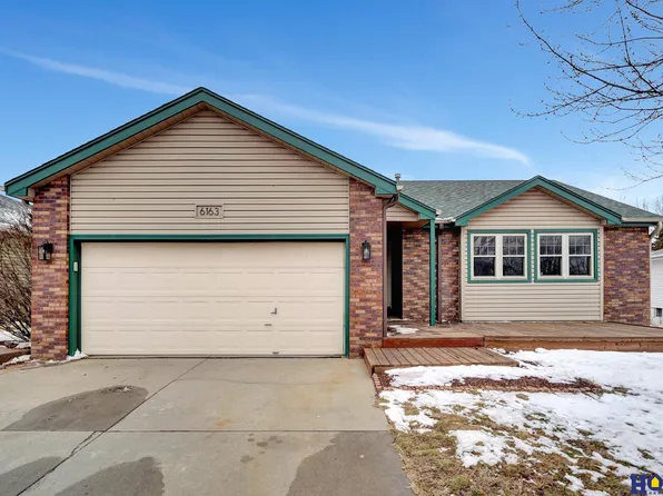 6163 NW 12th St, Lincoln, NE 68521