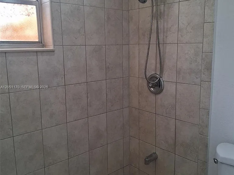 6200 W Flagler St #305 — Photo 21