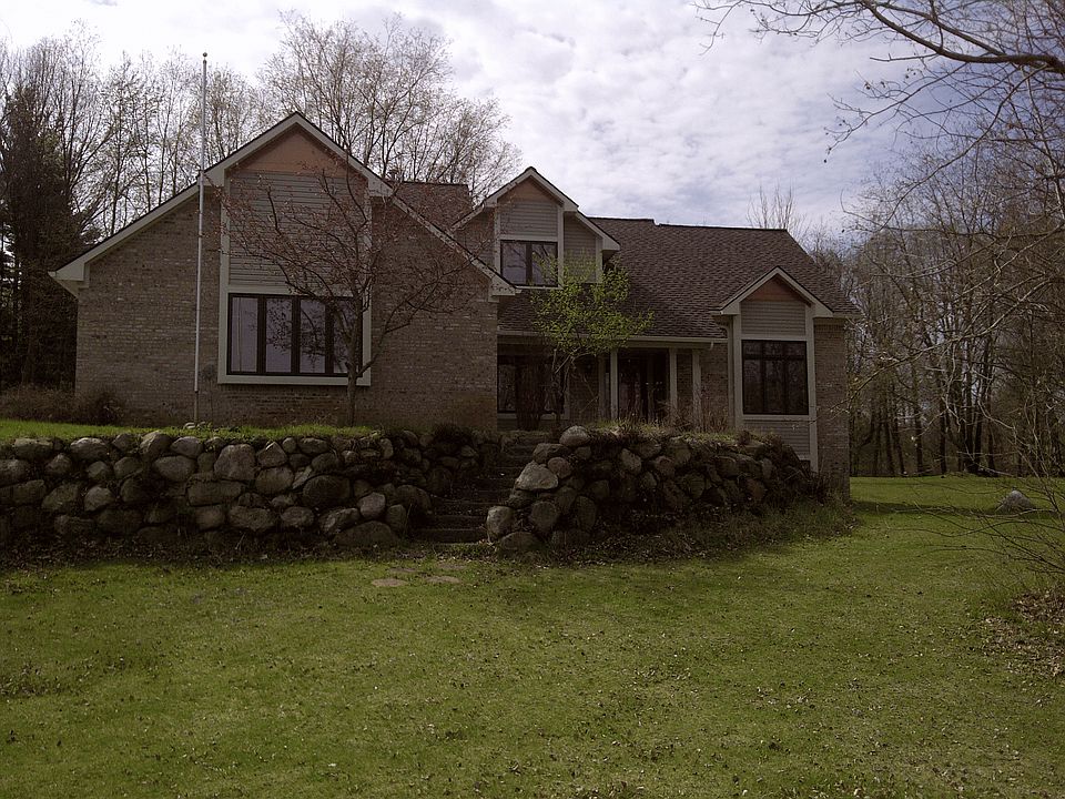 1st image of 5329 Greenview Dr