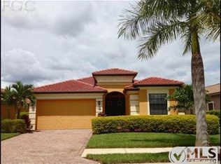 9185 River Otter Dr, Fort Myers, FL 33912