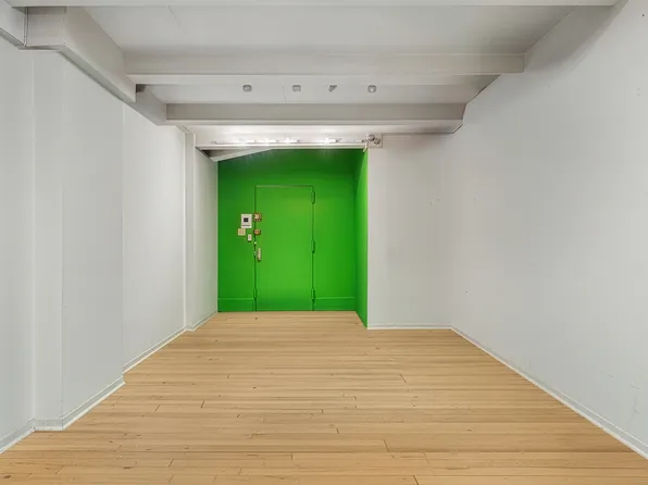 30 East 10th Street image 14 of 14