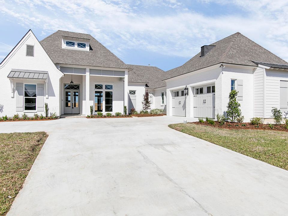 1st image of 107 Tiger Ct