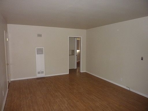 2nd image of 3356 Mentone Ave APT 1