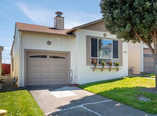 383 Palomar Dr, Daly City, CA 94015