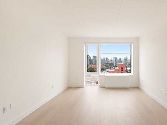 5th image of 414 Gerard Ave APT 312