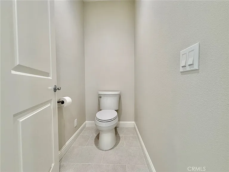98 Pinnacle Dr — Photo 16