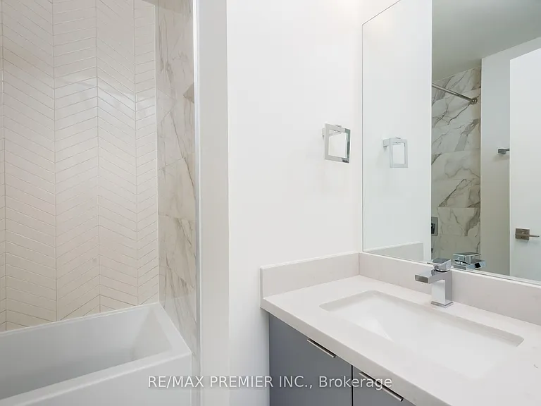2908 Highway 7 #3007 — Photo 12