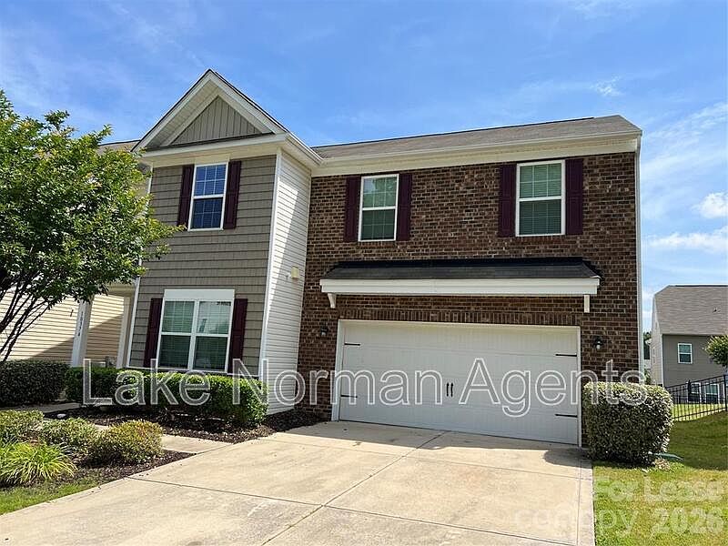 1st image of 10374 Rutledge Ridge Dr NW