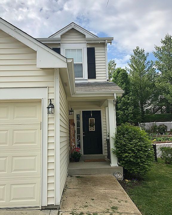 2nd image of 456 Summit Place Ct