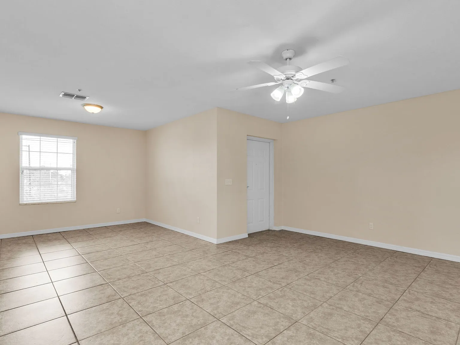 Sunnydell Commons II — Photo 4
