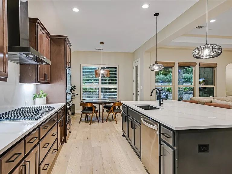 603 Anfield Cir — Photo 13