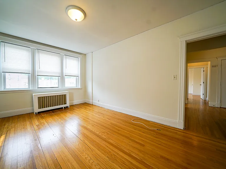 58 Selkirk Rd #12 — Photo 17