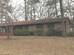 3315 Commodore Dr, Powder Springs, GA 30127