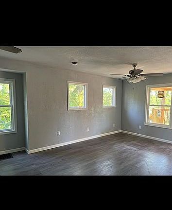 3rd image of 1700 Washington Ave