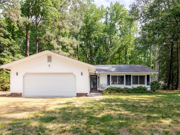 4555 Mallard Dr, Gloucester, VA 23061