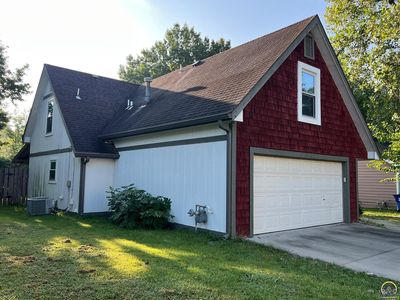 2416 Sequoia Ct, Lawrence, KS, 66047