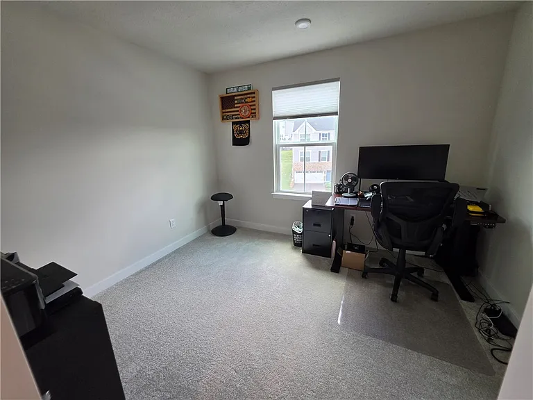 120 Crown St — Photo 28