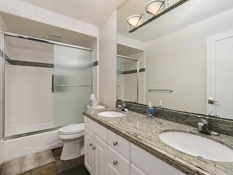 1289 Forest Ave — Photo 21