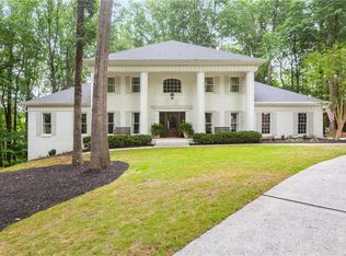 125 Classic Cv, Sandy Springs, GA 30350
