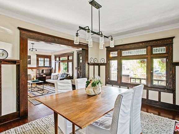 5th image of 126 N Meridith Ave