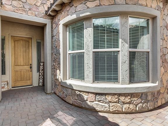3rd image of 27518 N Higuera Dr