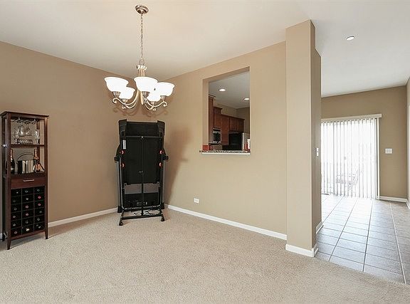 4th image of 745 Sanborn St #185