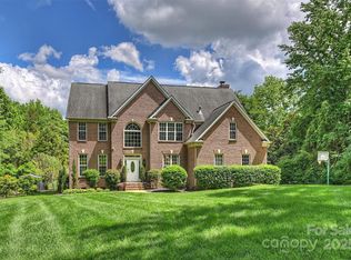 706 Evans Manor Dr, Matthews, NC 28104