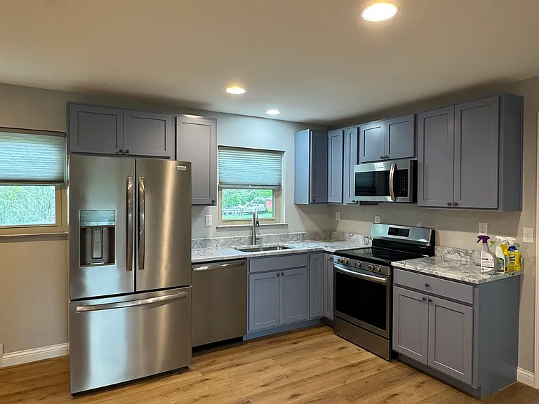 488 Frogtown Rd — Photo 3