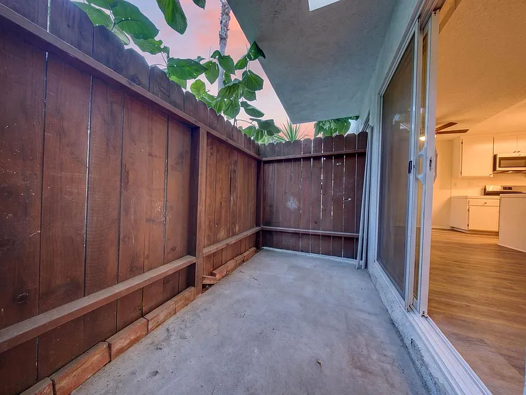 5650 Fair Ave — Photo 34
