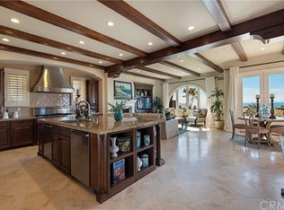 12 Surfspray Blf, Newport Coast, CA 92657