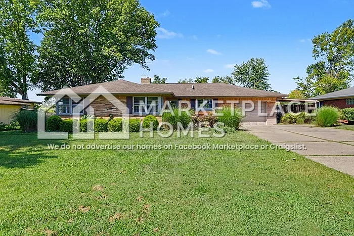 1940 Cunningham Rd — Photo 1