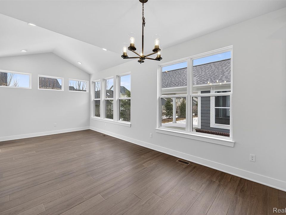 1458 Turner Dr #5, photo 9