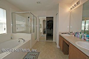 4th image of 3521 Live Oak Hollow Dr