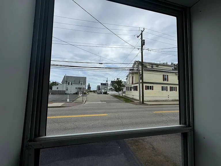 108 W Grand Ave #3 — Photo 14