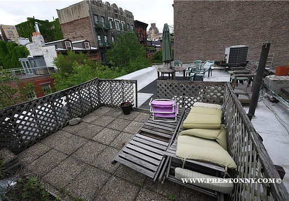 3rd image of 50 Bank St APT 3R