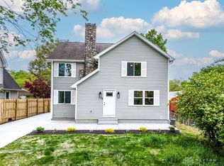 6819 Maple Dr, Franklin, OH 45005