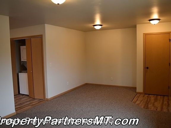 3rd image of 307 E Madison Ave Unit B