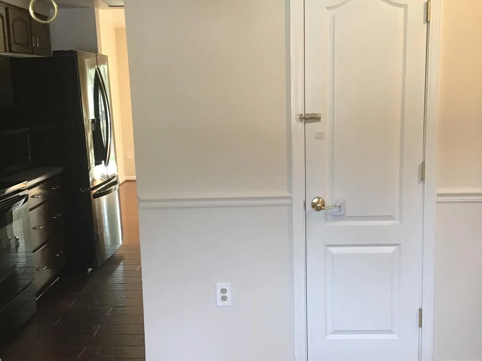 3 bed, 1263 sqft, $2,990 — Photo 4