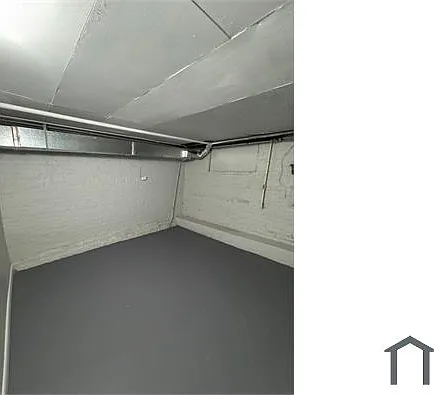 421 N Glover St — Photo 5