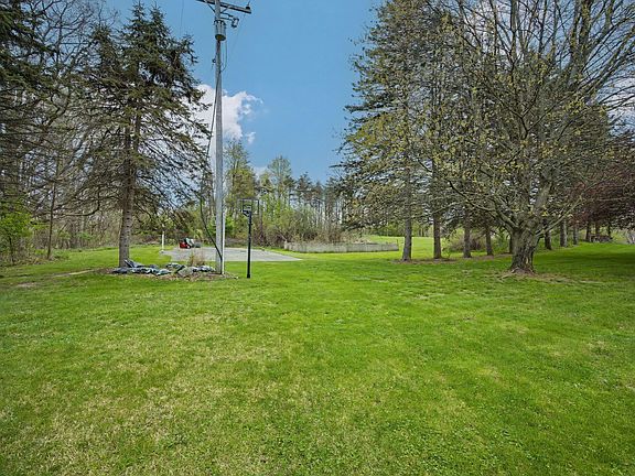 5th image of 6950 S Lacey Lake Rd