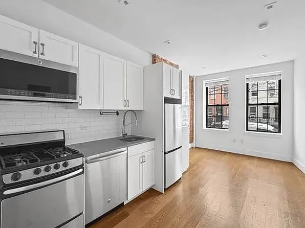 1501 Dekalb Avenue image 1 of 13