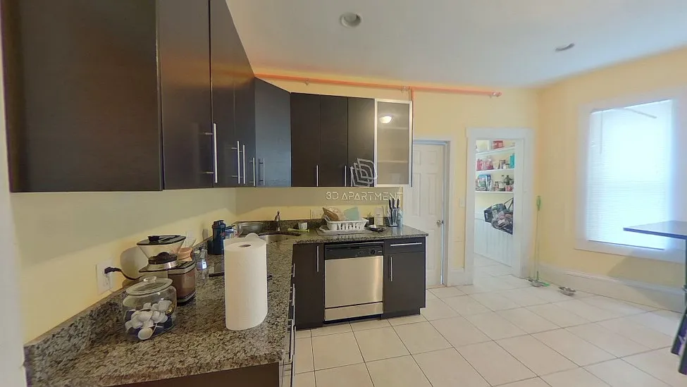 3 bed, 1100 sqft, $3,495 — Photo 1