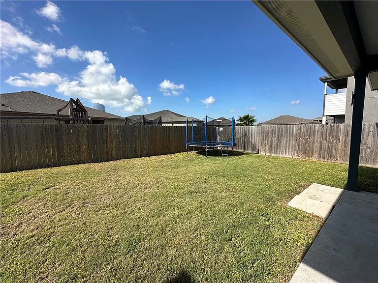 1807 Bay Landing Dr — Photo 26