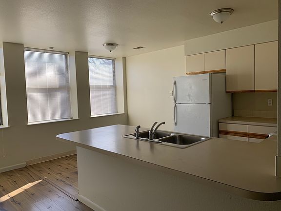 5th image of 510 13th Ave #4
