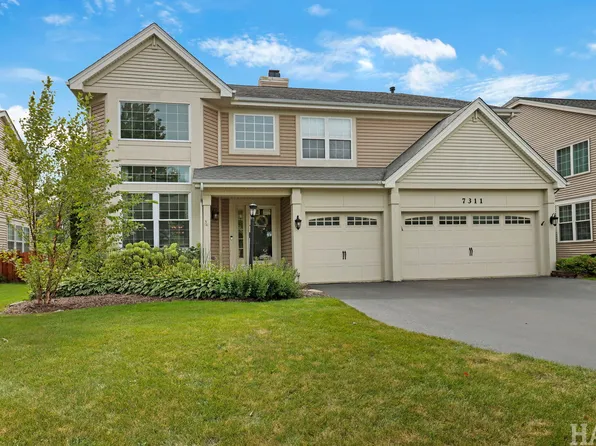 7311 Dada Dr, Gurnee, IL 60031