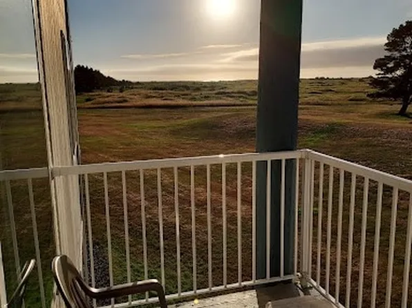 210 26th Street NW #224B, Long Beach, WA 98631